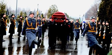 Ritual.ru организовала погребение генерал-полковника Александра Скворцова на Троекуровском кладбище в Москве