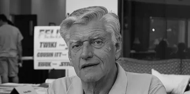 Скончался английский актер и бодибилдер Дэвид Проуз