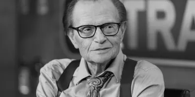 Ушел из жизни телеведущий и журналист Ларри Кинг