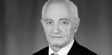 Служба Ritual.ru организовала похороны летчика-испытателя Гургена Карапетяна