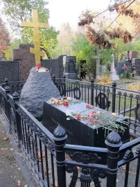 Департамент культнаследия Москвы озвучил планы по сохранению могилы Николая Гоголя