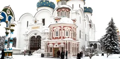 К 600 храмам и кладбищам были расчищены подъездные дороги