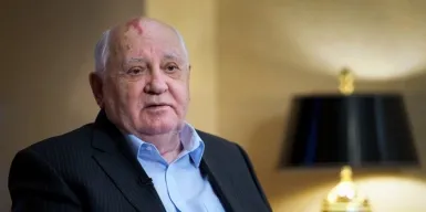 На Новодевичьем кладбище похоронили Михаила Горбачева