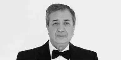 Скончался худрук “Кремлевского балета” Андрей Петров