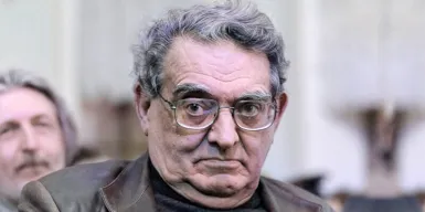 Скончался драматург Леонид Зорин, автор «Покровских ворот»