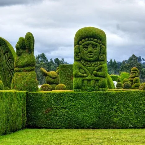 Топиарий-кладбище в Эквадоре Топиарий-кладбище в Эквадоре