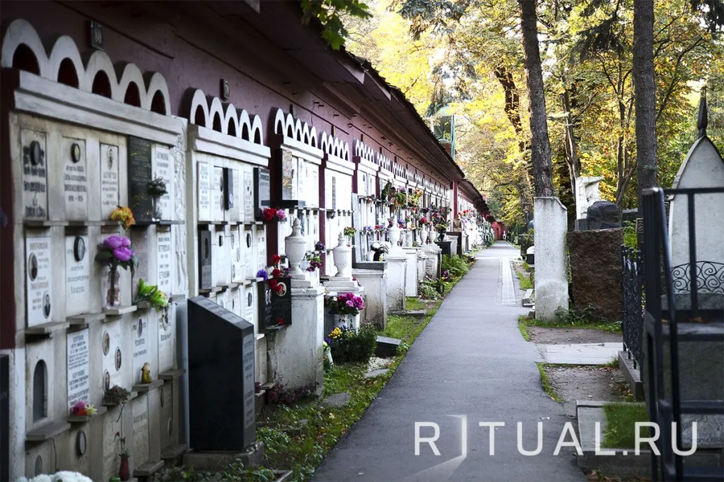 Колумбарий Новодевичьего кладбища