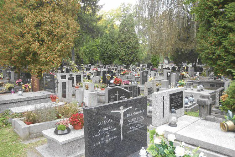 Воинское кладбище № 388