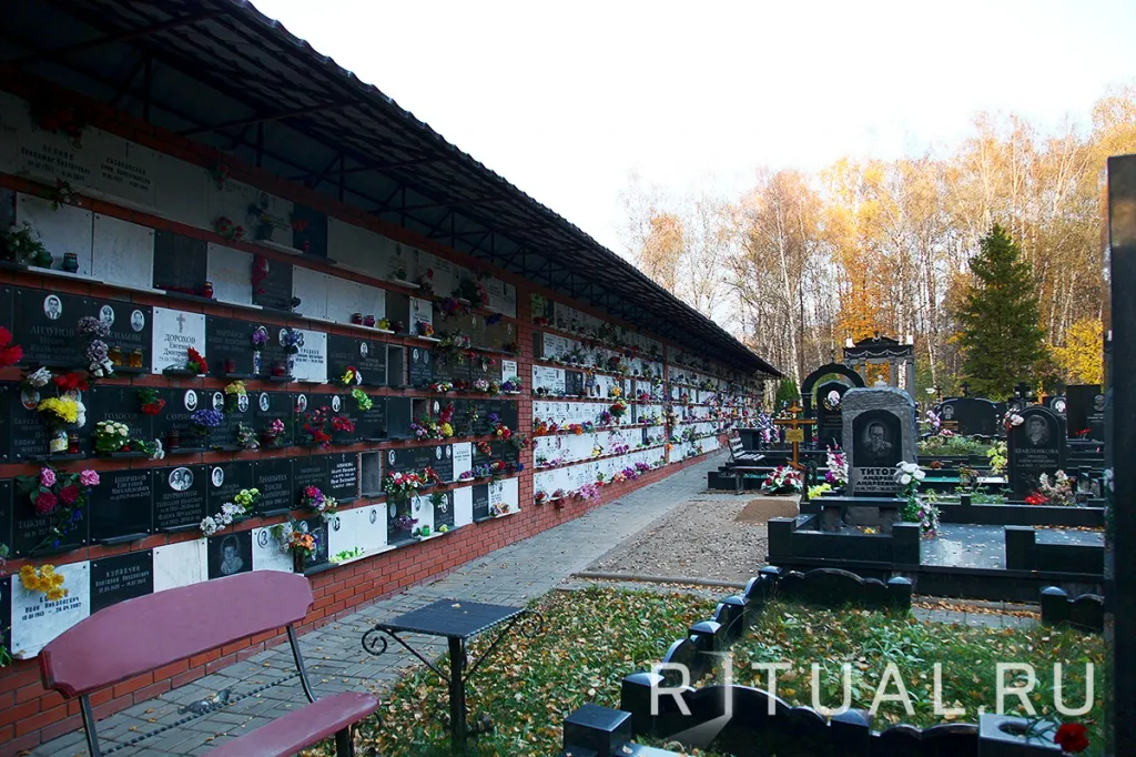 Колумбарий Долгопрудненского кладбища