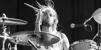 Скончался Тейлор Хокинс, барабанщик группы Foo Fighters