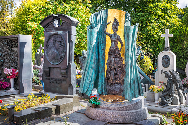 Новодевичье кладбище – место упокоения великих