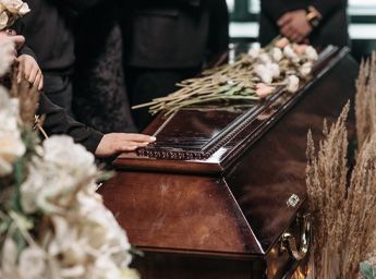 Какие услуги предоставляет похоронное дело
