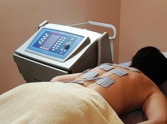 Какие процедуры включает в себя физиотерапия для пациента после комы