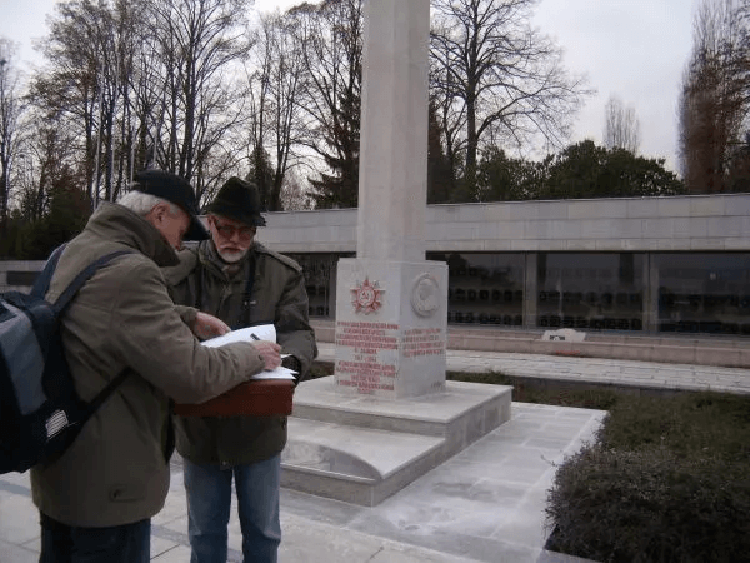 Кладбище в Брно