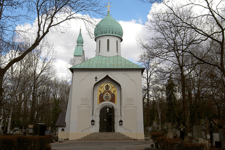 Церковь на Ольшанском кладбище