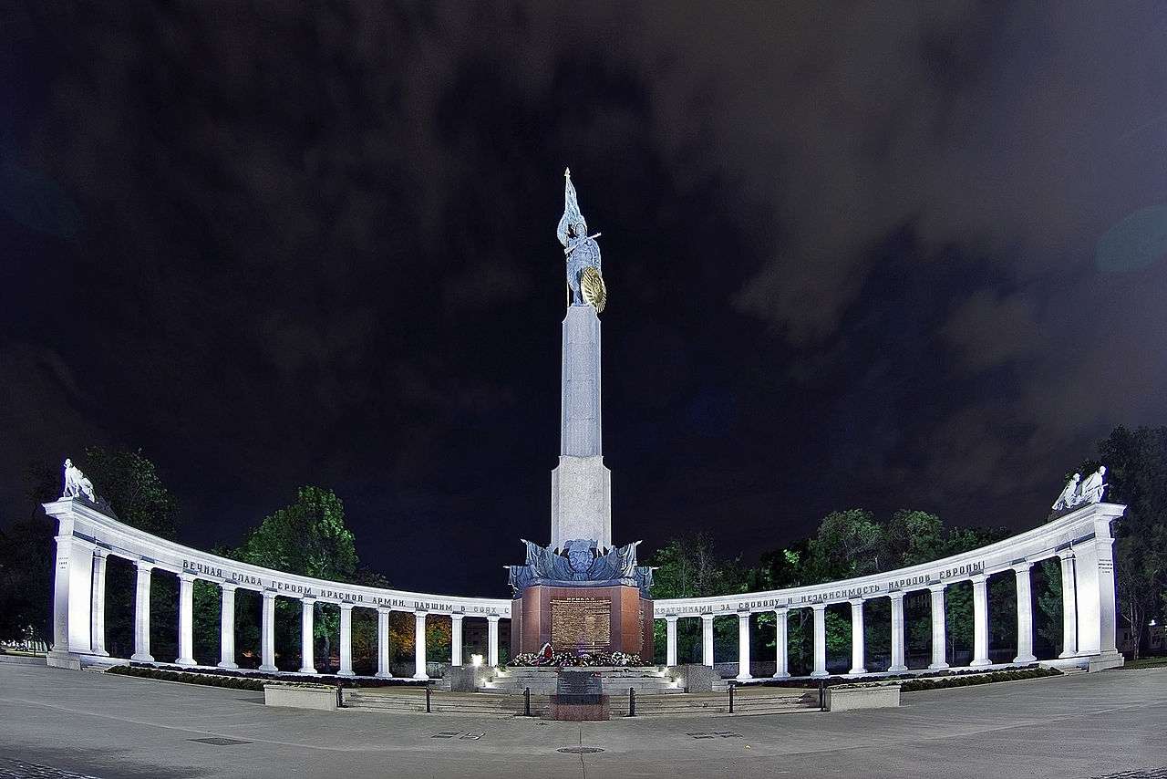 Памятник солдатам Красной Армии в Вене