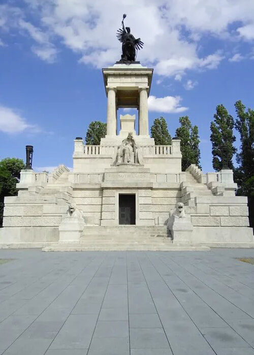Кладбища в Будапеште