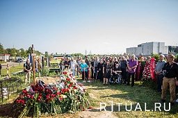 Ritual.ru организовал похороны Эдуарда Успенского